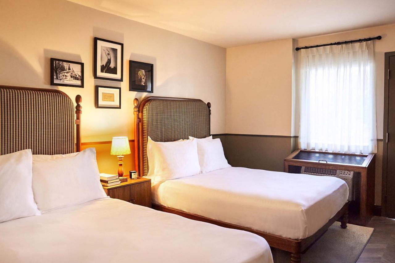 Berkshires Untold Hotel Lenox Bagian luar foto