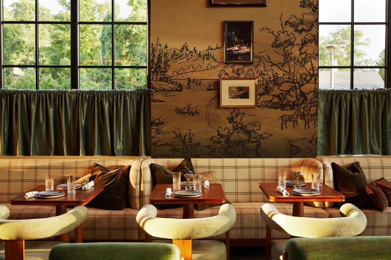 Berkshires Untold Hotel Lenox Bagian luar foto